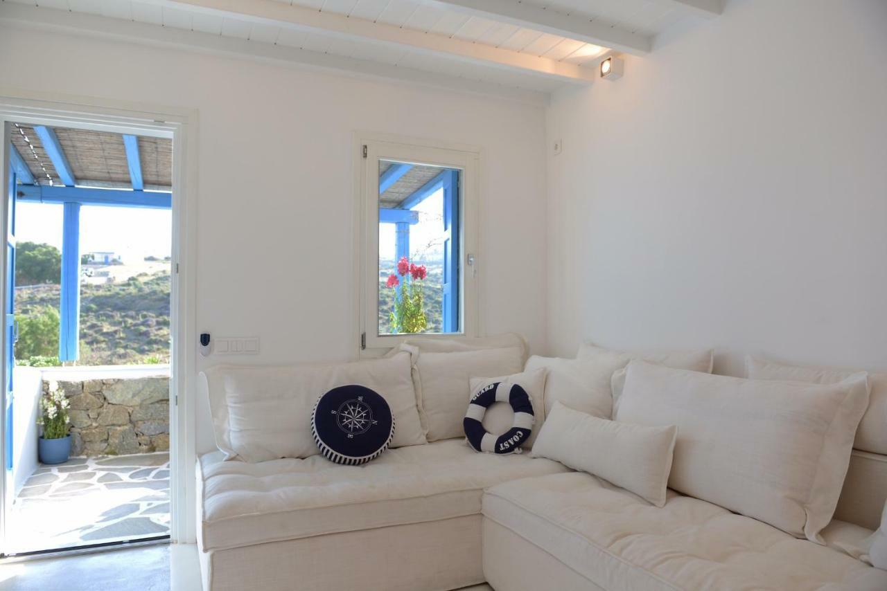 Luxury White Maisonette Kalafatis Exterior photo