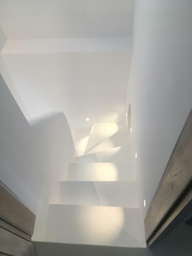 Luxury White Maisonette Kalafatis Exterior photo